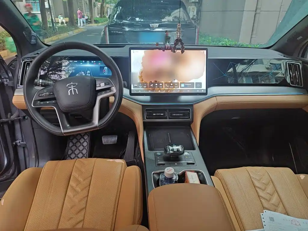 BYD L DM-i — миниатюра 5