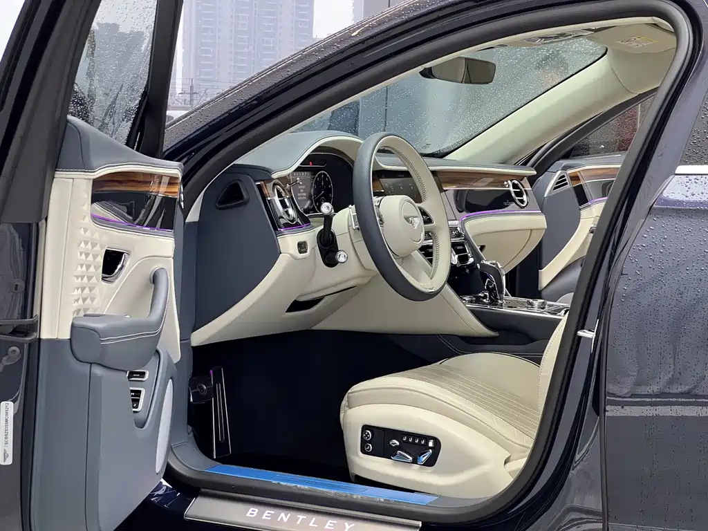 Bentley Flying Spur 2021 4.0T V8 Standard