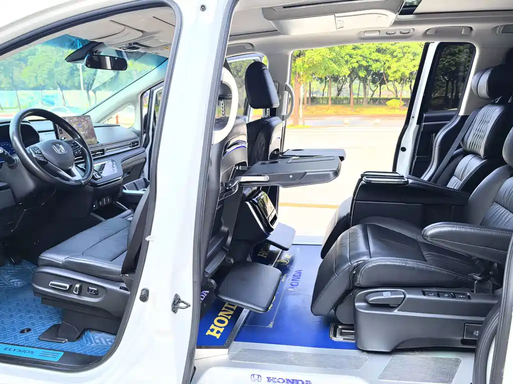 Honda Elysion — миниатюра 10