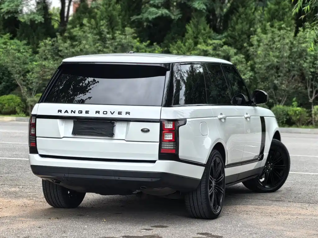 Land Rover Range Rover — миниатюра 6