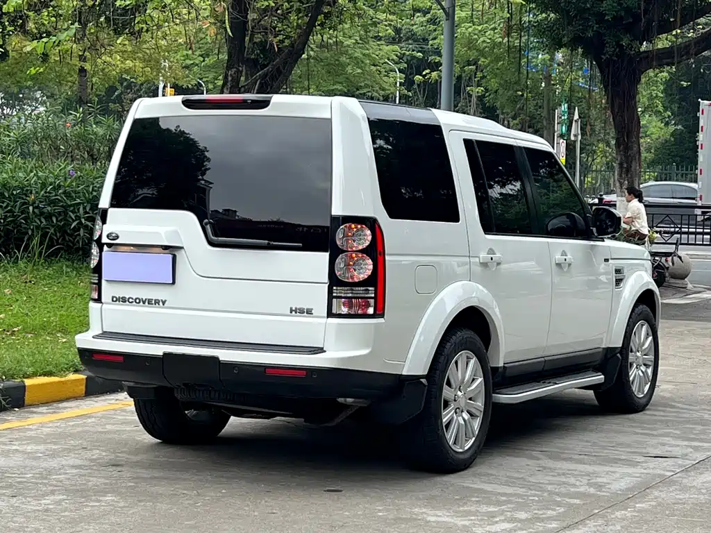 Land Rover Discovery 2016 3.0 SC V6 HSE