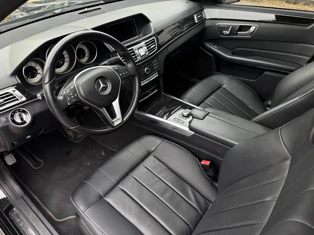 Mercedes-Benz E-Class — миниатюра 7