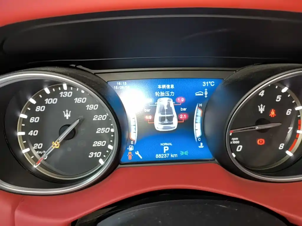 Maserati Levante — миниатюра 12