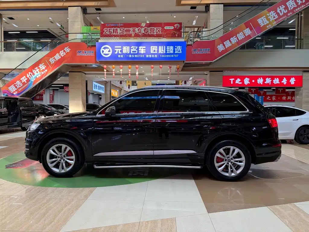 Audi Q7 — миниатюра 4