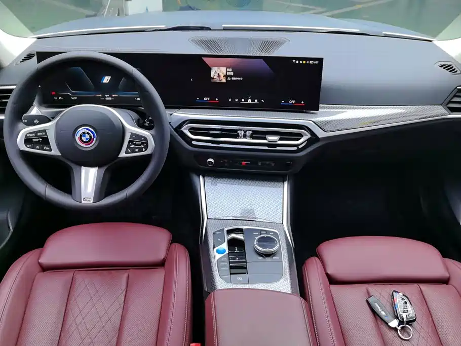 BMW i3 — миниатюра 12