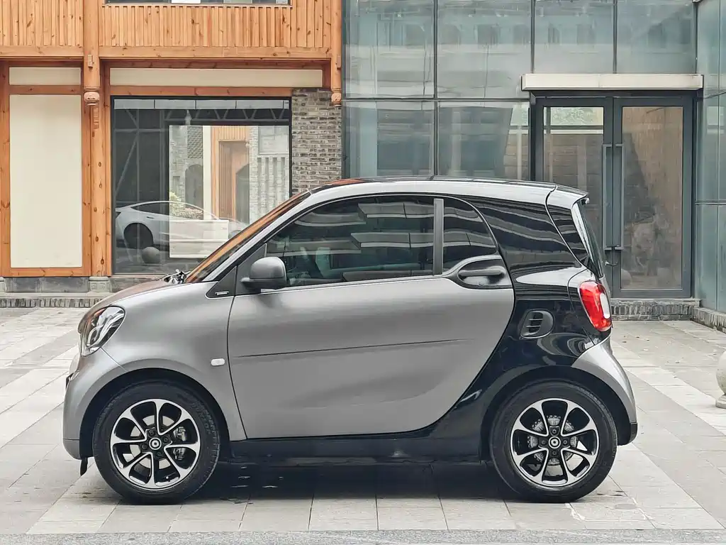 Smart fortwo 2015 1.0L 52