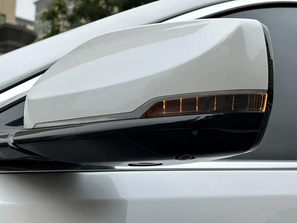 Cadillac CT6 — миниатюра 13