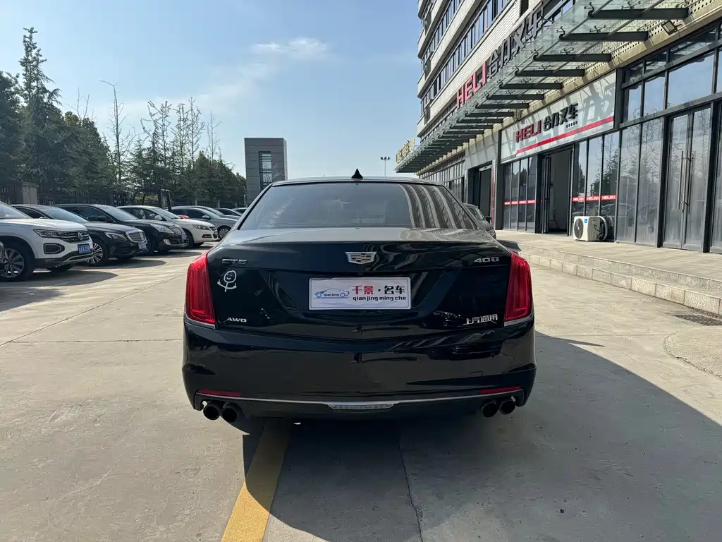 CADILLAC CT6