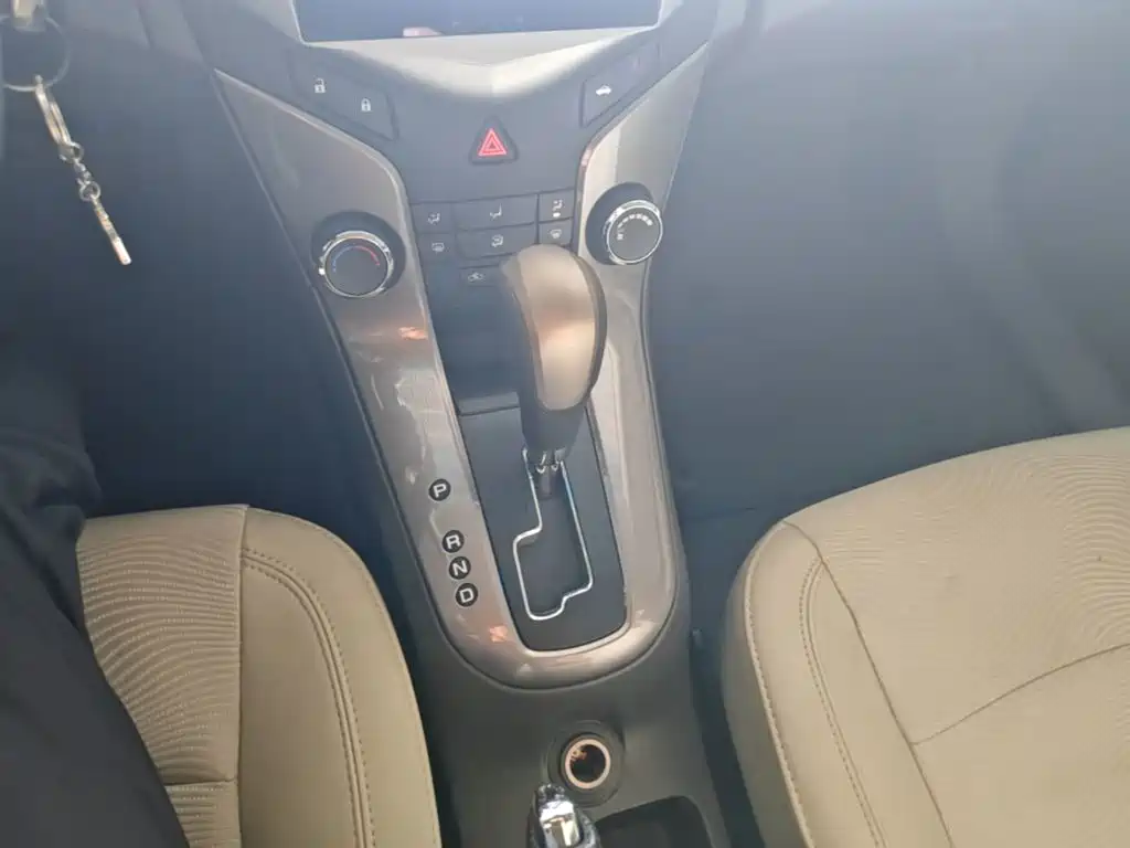 Chevrolet Cruze — миниатюра 19