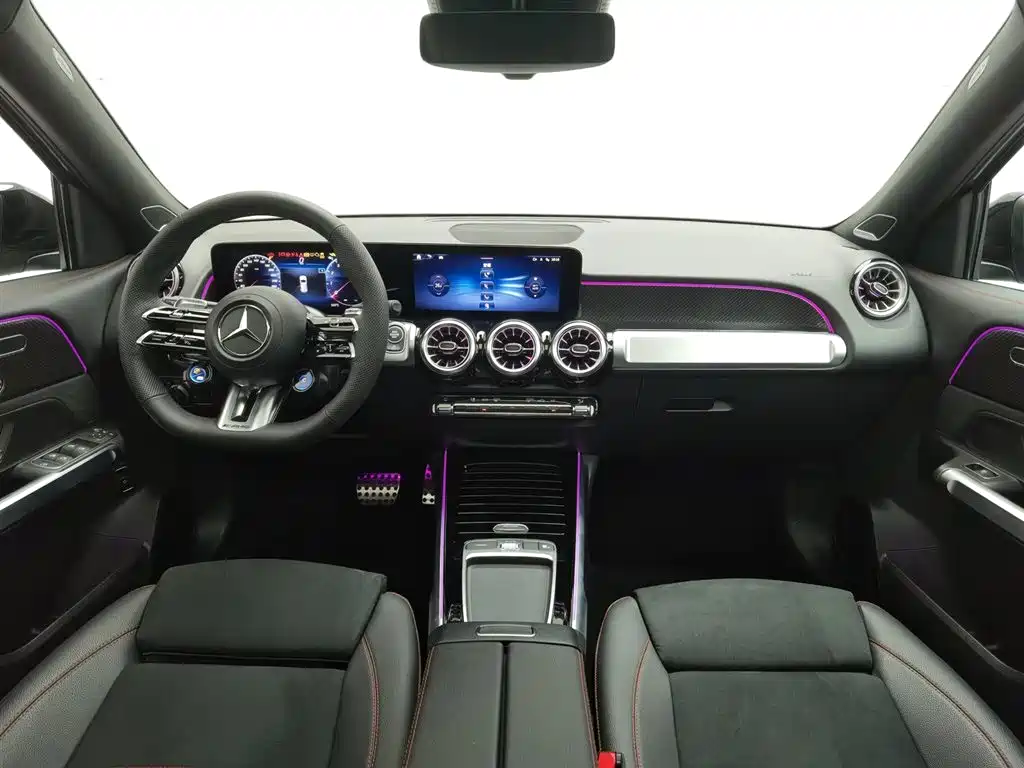 MERCEDES-BENZ GLB AMG