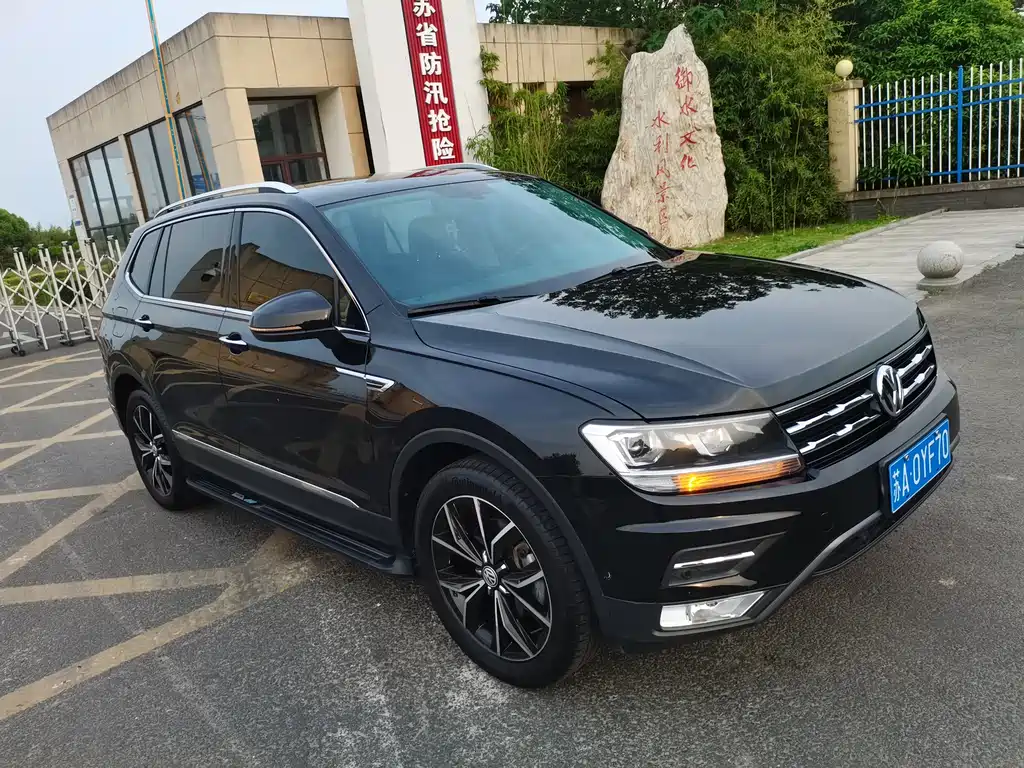 Volkswagen Tiguan L 2020