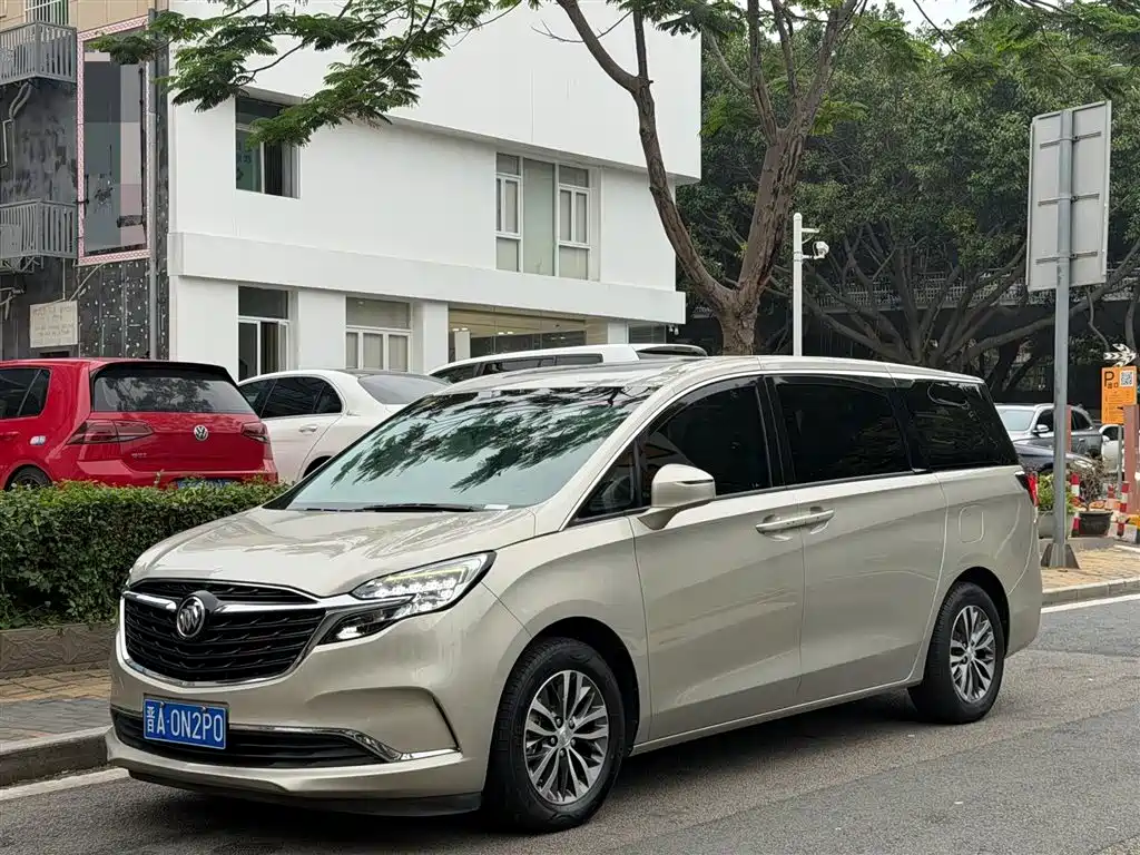 Buick GL8 2022
