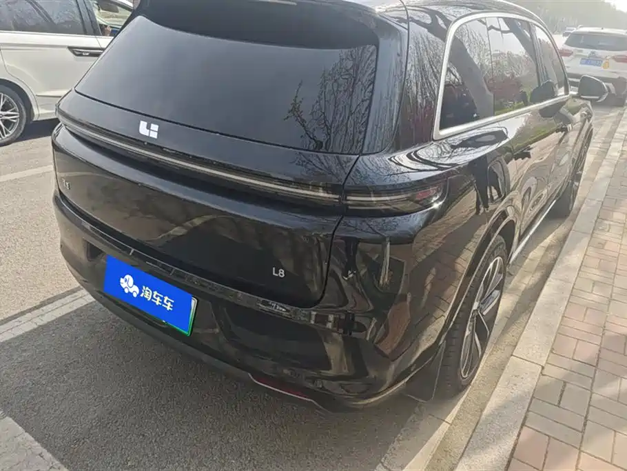 Li Auto IDEAL L8