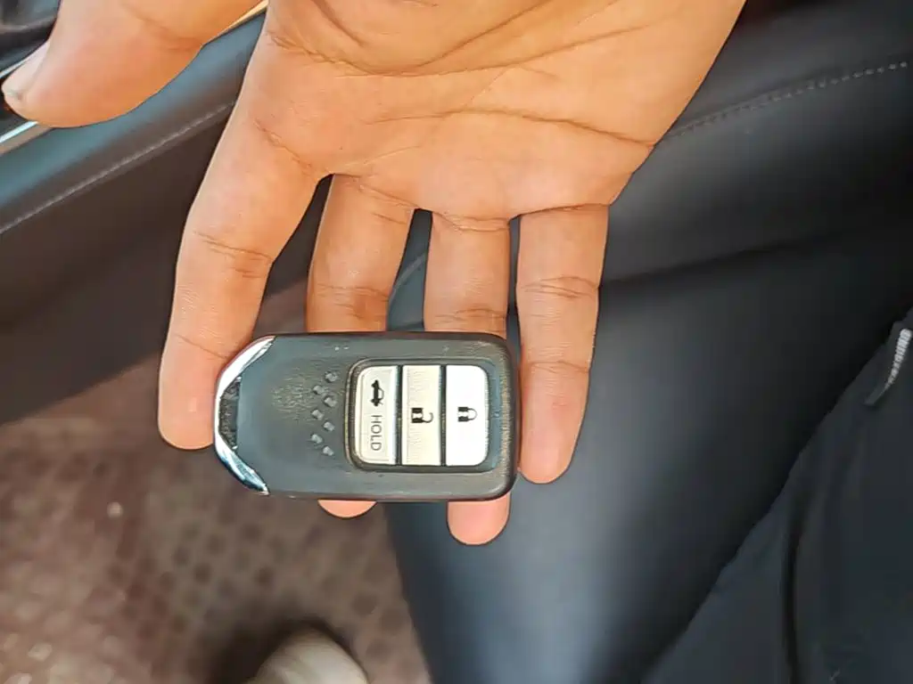 Honda Accord — миниатюра 9