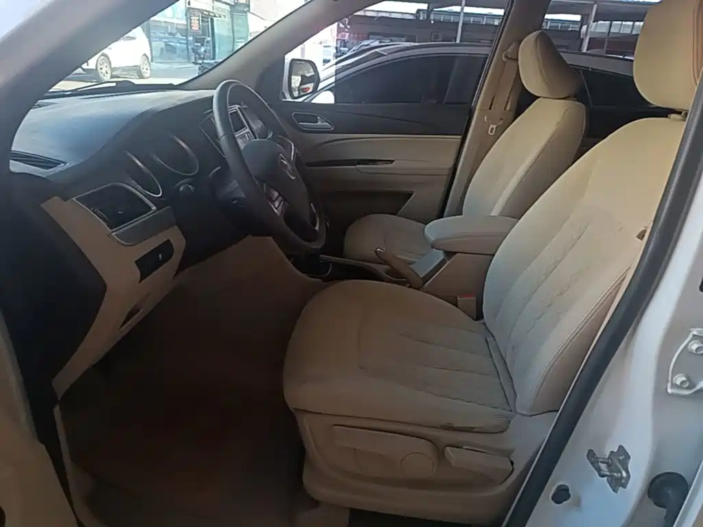 Baojun 730 — миниатюра 15