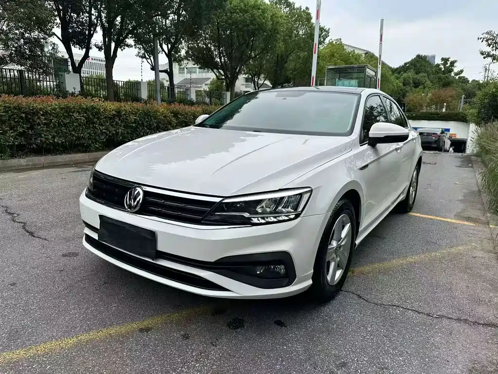 Volkswagen Lamando