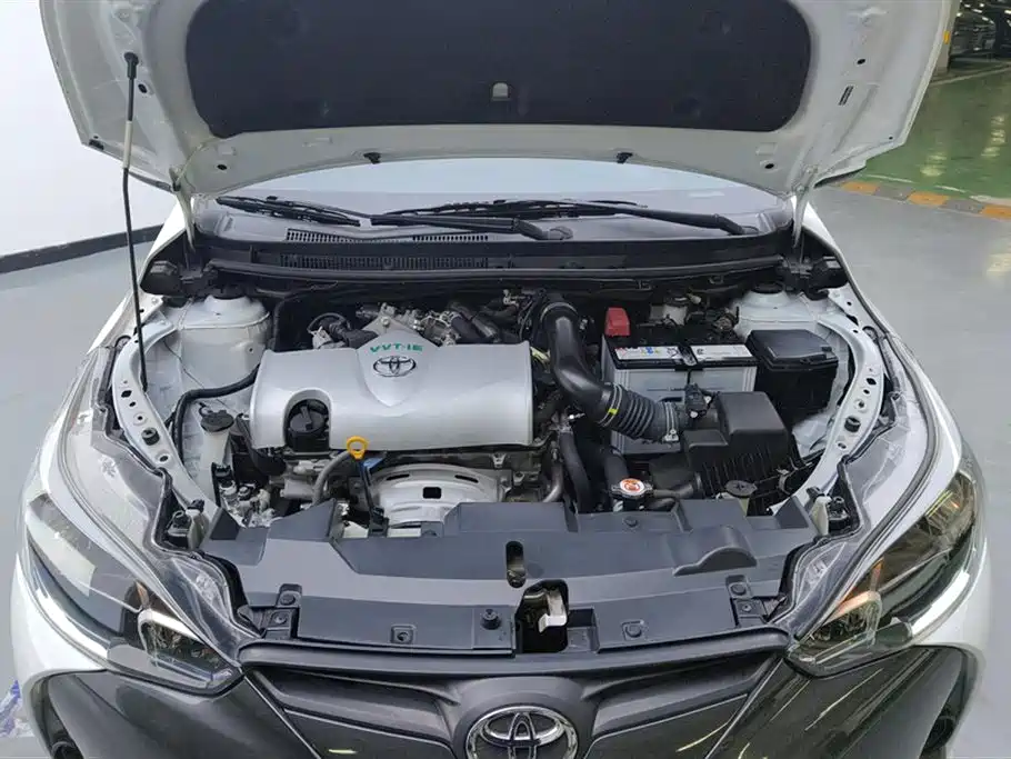 TOYOTA YARIS L ZHIXUAN