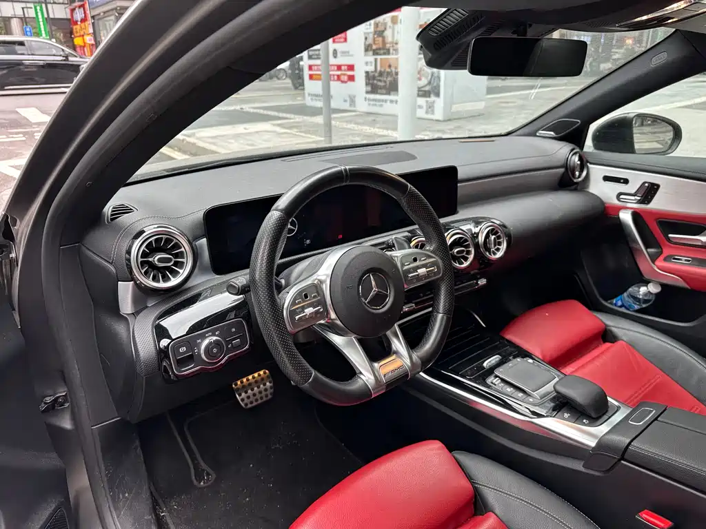 MERCEDES-BENZ A CLASS AMG