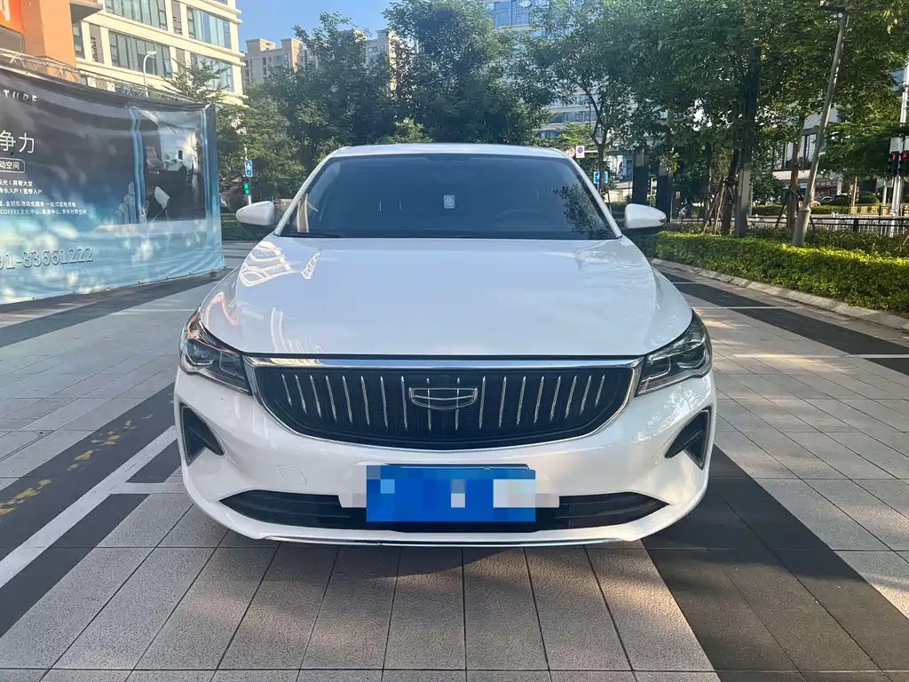 Geely Emgrand — миниатюра 2
