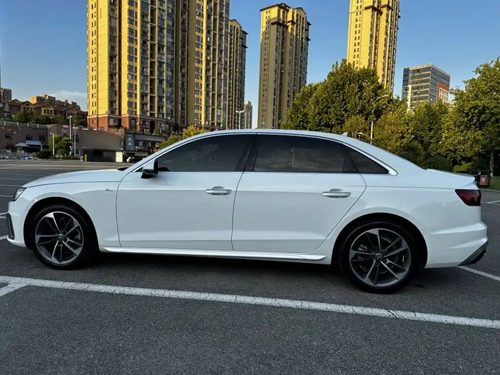 Audi A4L — миниатюра 25
