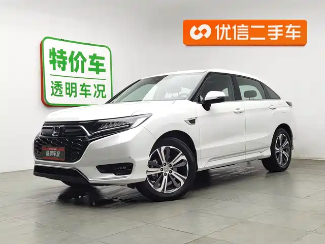 HONDA UR V