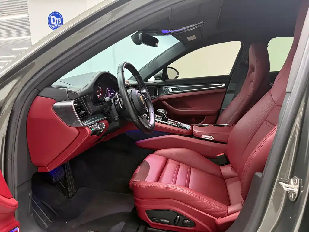 Porsche Panamera — миниатюра 12