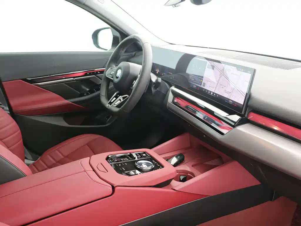 BMW 5 Series — миниатюра 12