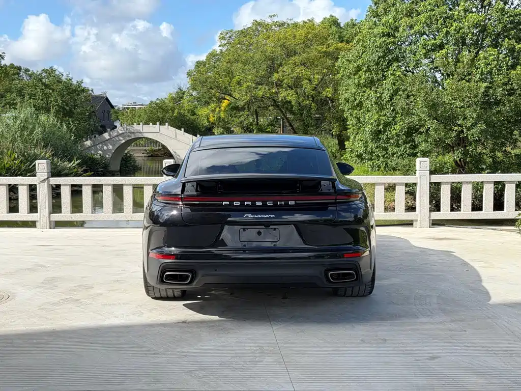 Porsche Panamera — миниатюра 4