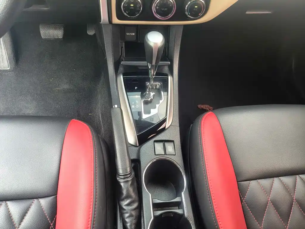 Toyota Corolla — миниатюра 14