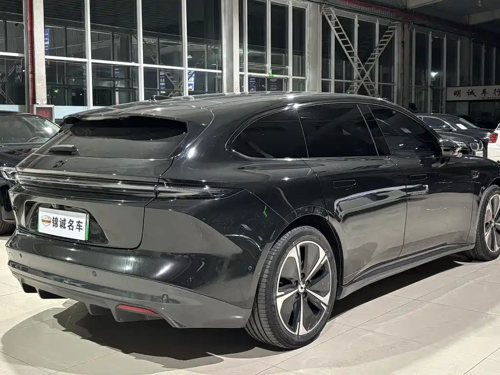 NIO ET5T 2024 75kWh Touring