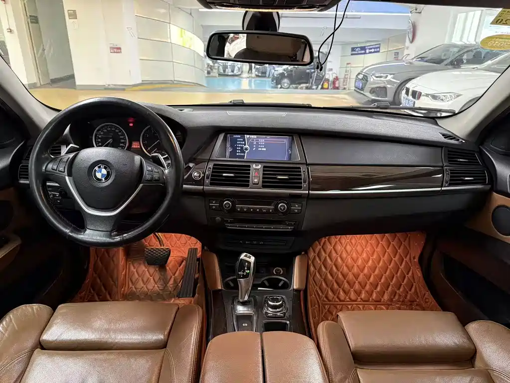 BMW X6 — миниатюра 17