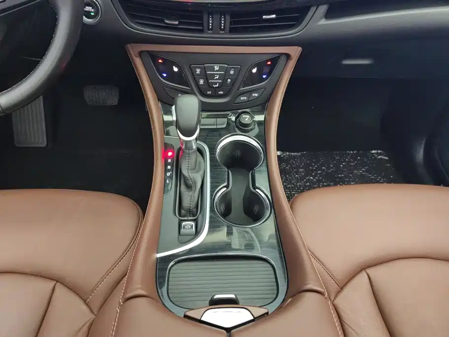 Buick Envision Plus — миниатюра 16