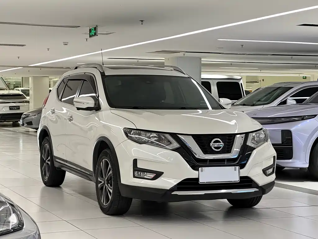Nissan X-Trail — миниатюра 3