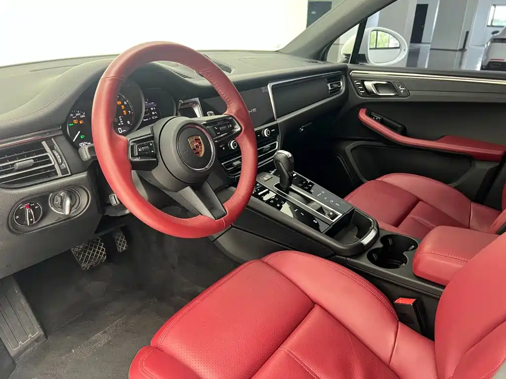 Porsche Macan — миниатюра 20