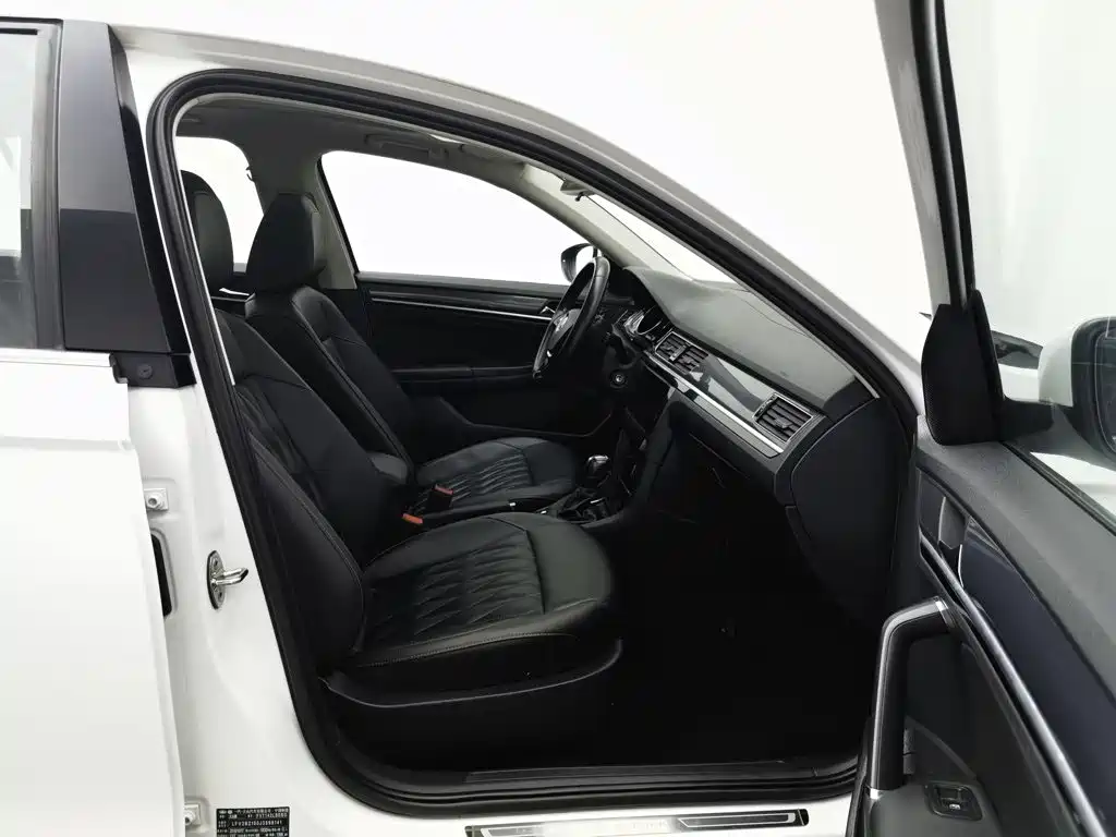 Volkswagen C-Trek — миниатюра 23