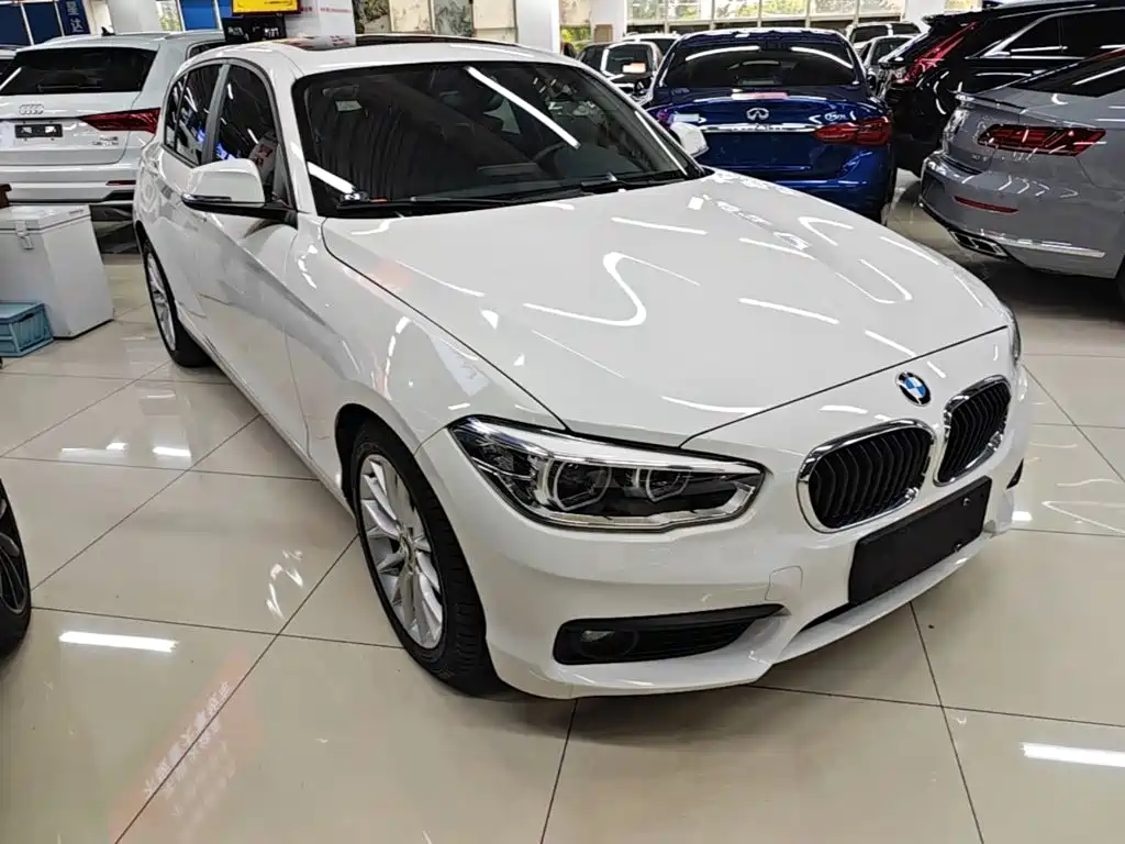 BMW 1 Series (Import) — миниатюра 4