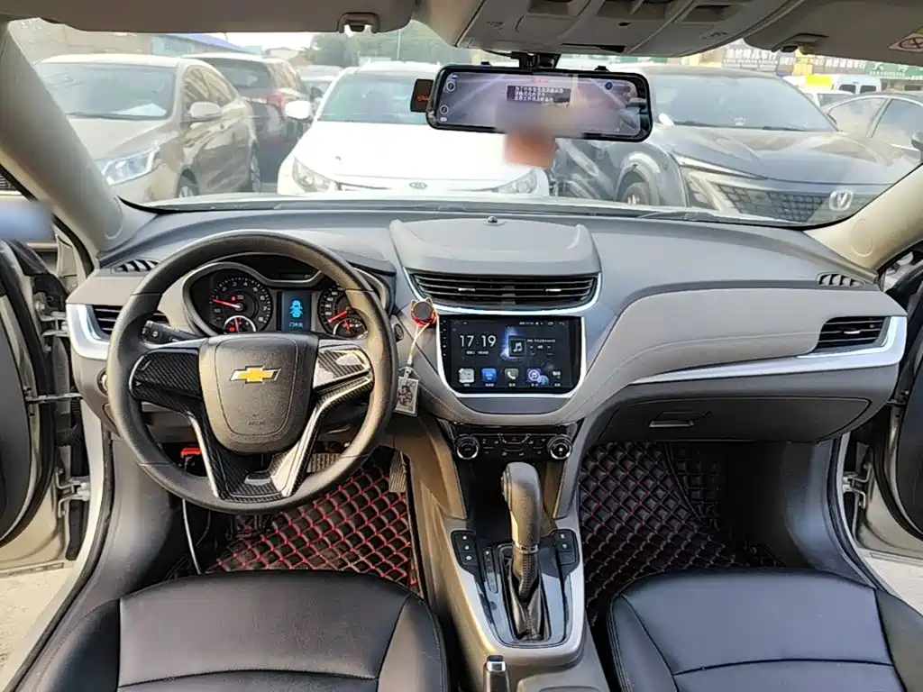 Chevrolet Malibu — миниатюра 10