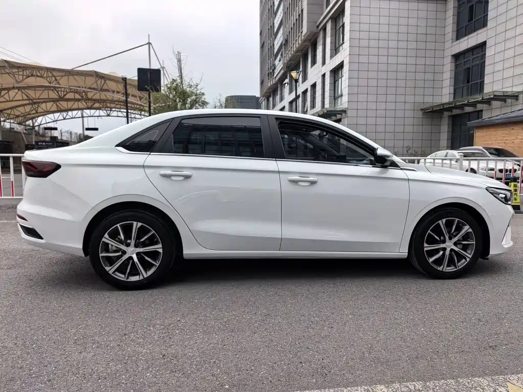 GEELY AUTOMOBILE EMGRAND