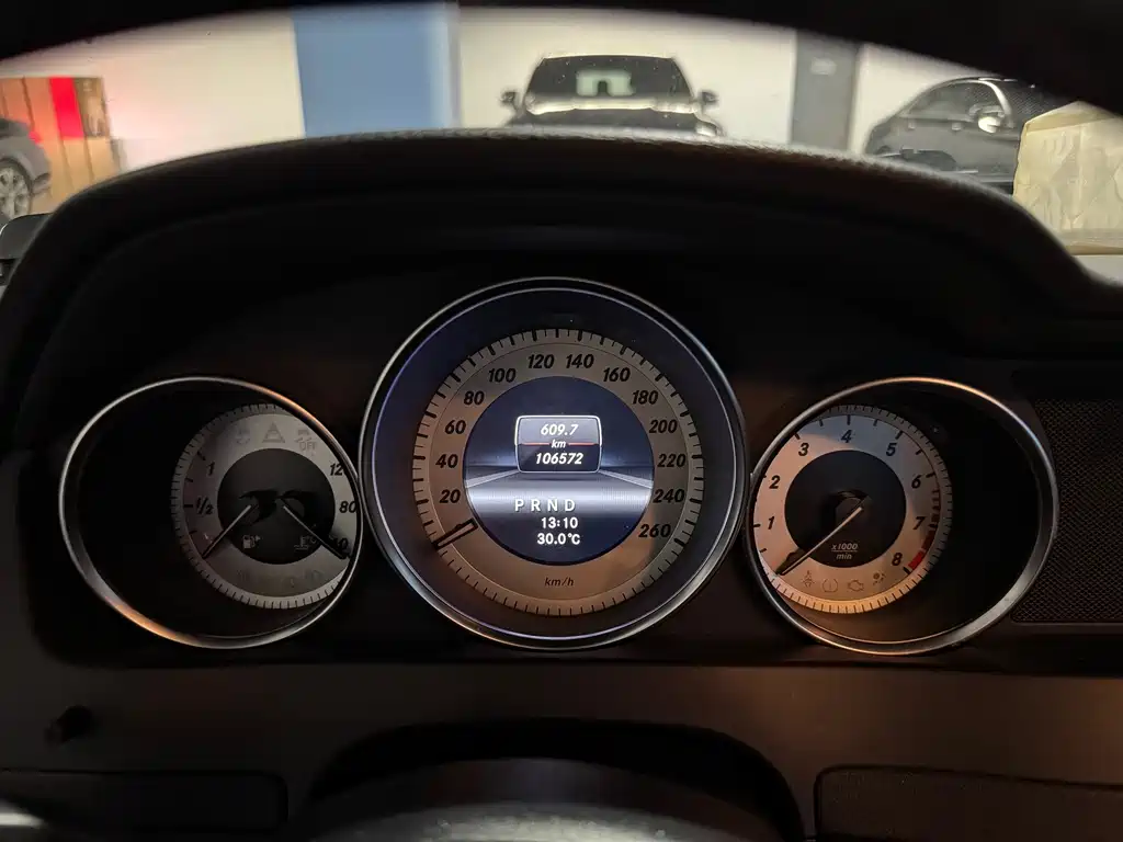 Mercedes-Benz C-Class — миниатюра 6