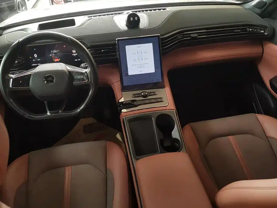 NIO EC6 — миниатюра 12