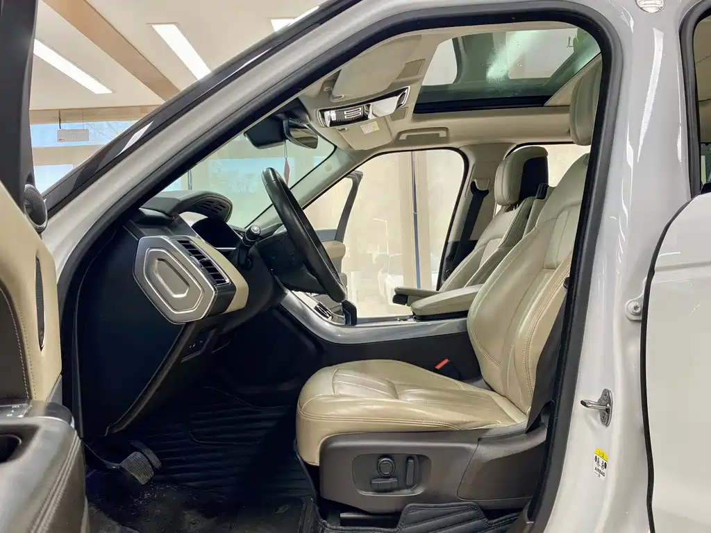 Land Rover Range Rover Sport Sport 2021 P400e SE