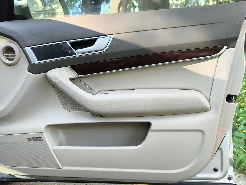 Audi A6L — миниатюра 13