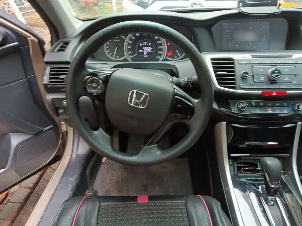 Honda Accord — миниатюра 3