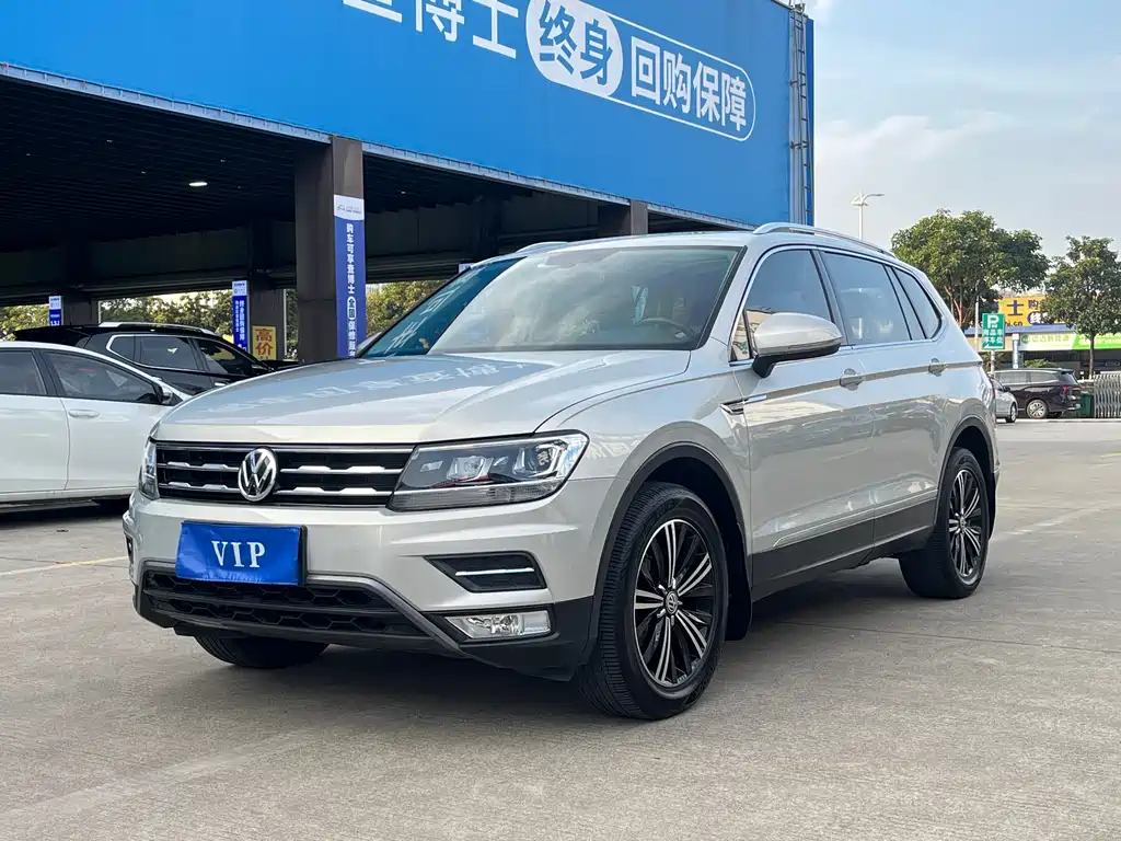 Volkswagen Tiguan L 2019