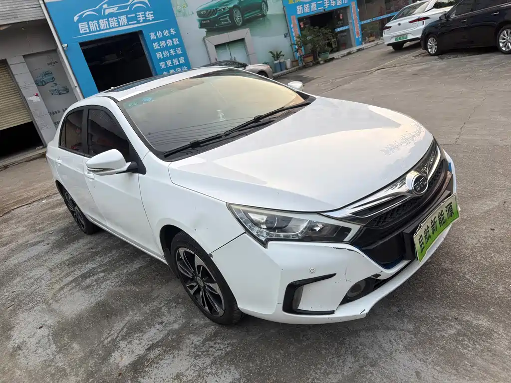 BYD Qin NEV — миниатюра 3