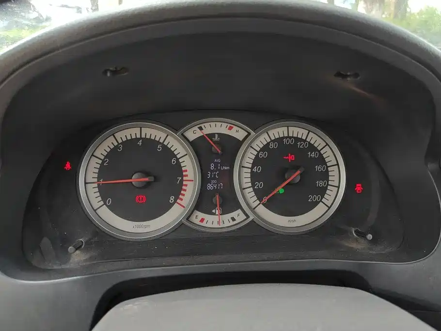 Suzuki Liana — миниатюра 14