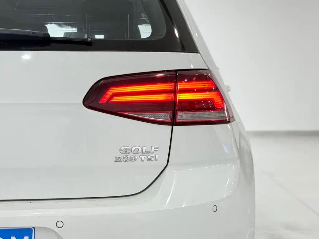 Volkswagen Golf — миниатюра 4