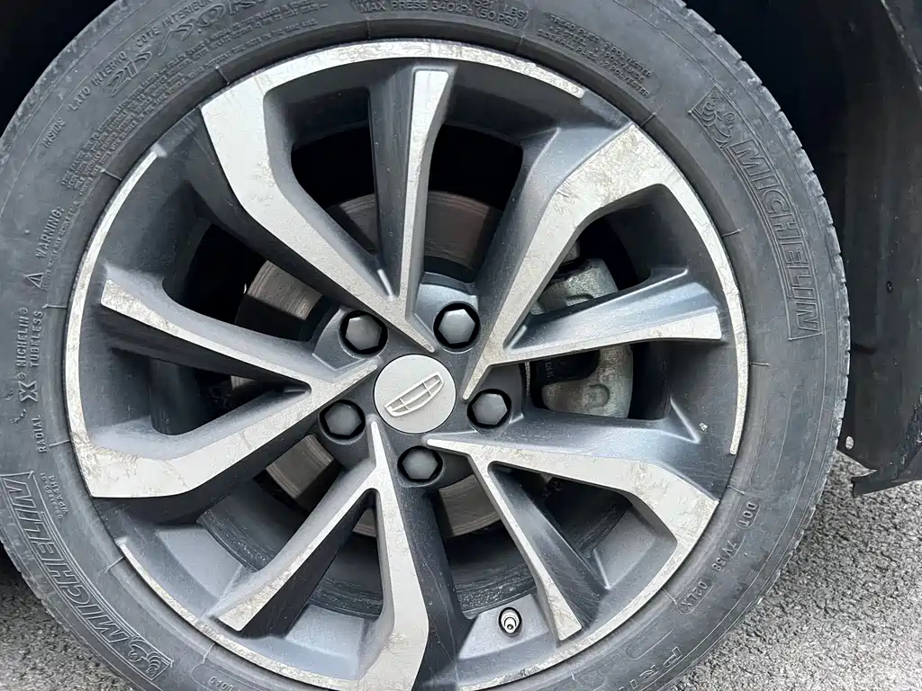 Geely Emgrand GS — миниатюра 12