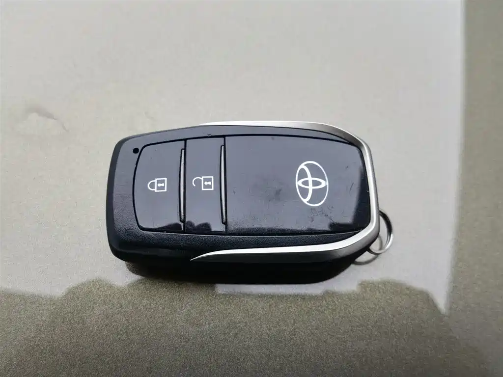 TOYOTA LING FANG HARRIER