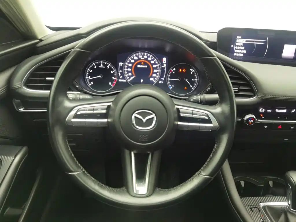 Mazda 3 Axela — миниатюра 11